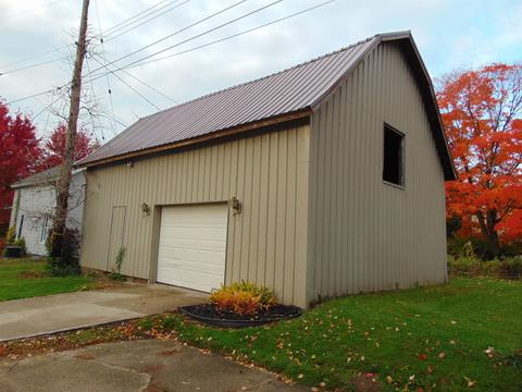 119 E North, Ithaca, MI 48847 photo 9