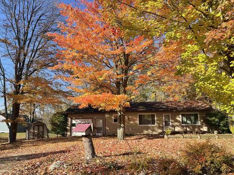 541 Witbeck, Clare, MI 48617 photo 2
