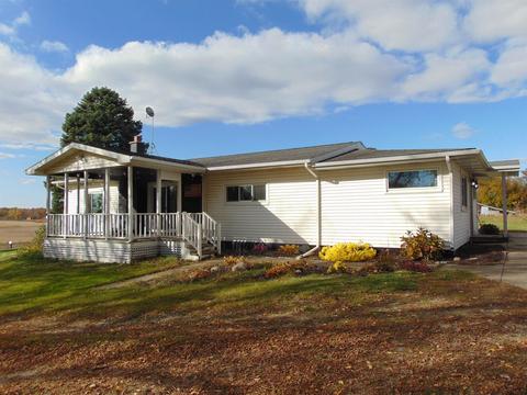 1475 S Osborn, Sumner, MI 48889 photo 2