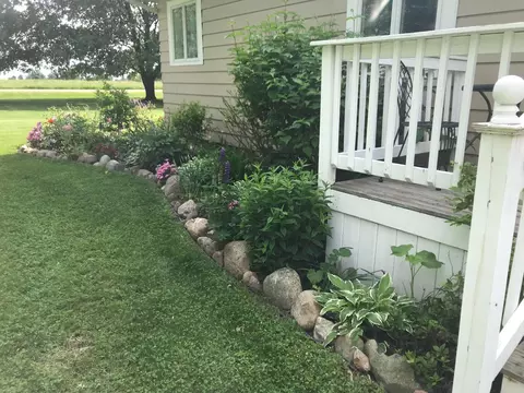 1214 Willows, Ithaca, MI 48847 photo 3