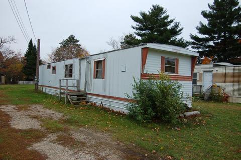 1214 Manning, Cadillac, MI 49601