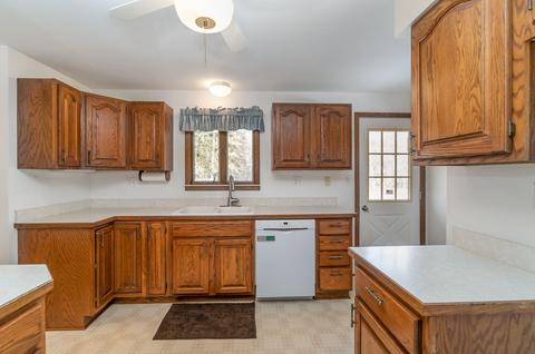 1055 E Harrison, Alma, MI 48801 photo 9