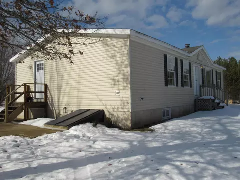 7686 S 25, Boon, MI 49618 photo 2