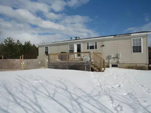 7686 S 25, Boon, MI 49618 photo 4