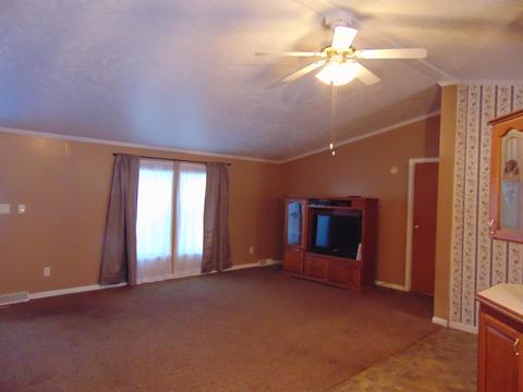11645 W Washington, Sumner, MI 48889 photo 22
