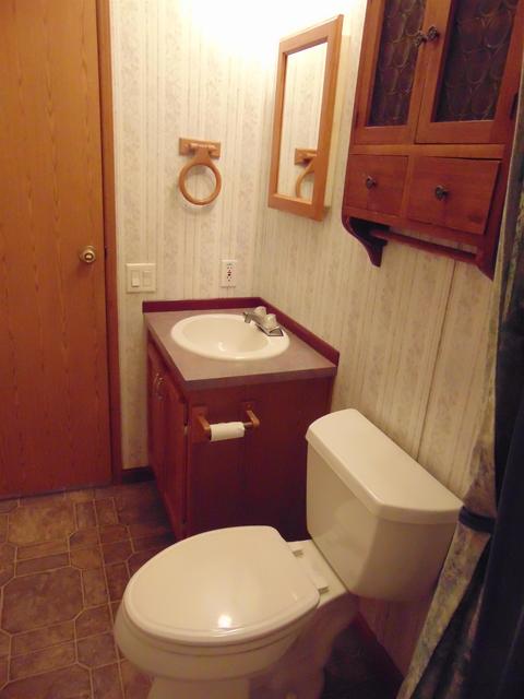 11645 W Washington, Sumner, MI 48889 photo 32