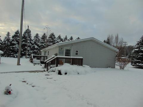 11645 W Washington, Sumner, MI 48889 photo 9