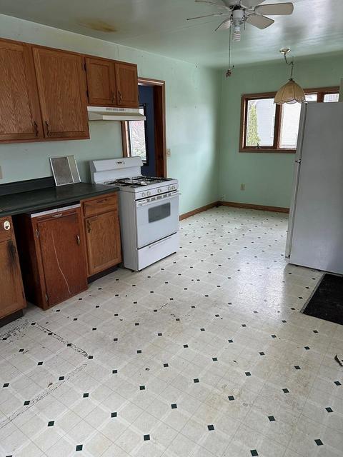 604 Lincoln, Elberta, MI 49628 photo 3
