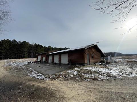 1692 E 16 12, Manton, MI 49663 photo 4