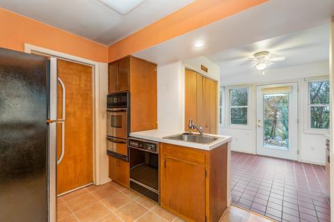 227 Fleming, Alma, MI 48801 photo 8