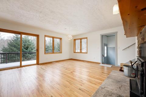 2495 E Kasson, Cedar, MI 49621 photo 8