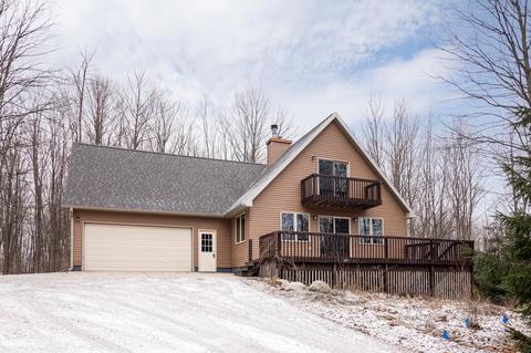 2495 E Kasson, Cedar, MI 49621 photo 1