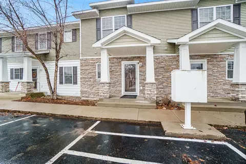 1491 Kent #6, Traverse City, MI 49686