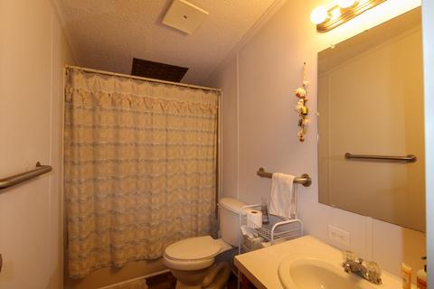 406 N 3rd, Shepherd, MI 48883 photo 12
