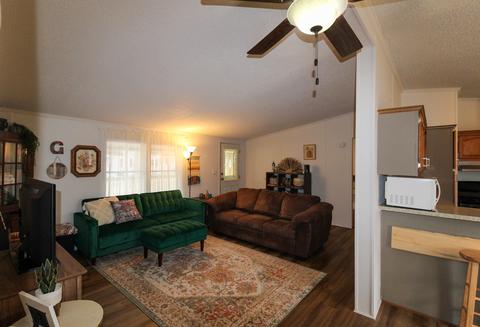 406 N 3rd, Shepherd, MI 48883 photo 4
