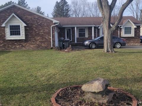 4376 Hedgethorn, Burton, MI 48509
