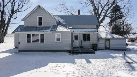 2143 N Blair, Ithaca, MI 48847 photo 1