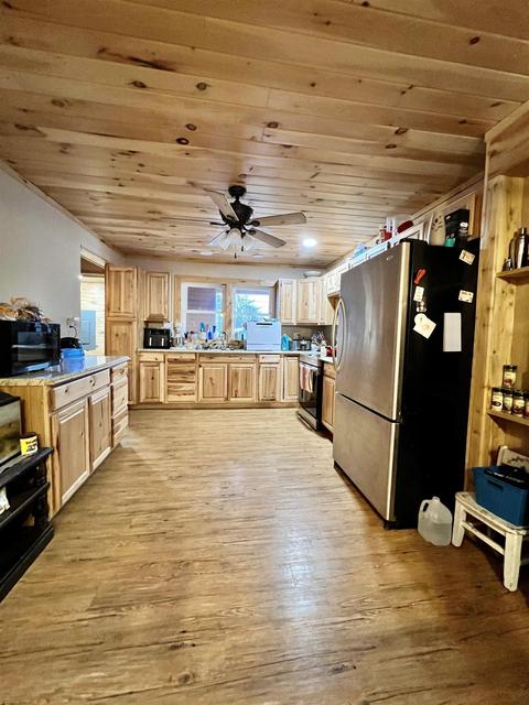 1918 Wright, Cadillac, MI 49601 photo 16