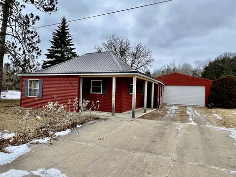 1918 Wright, Cadillac, MI 49601 photo 2