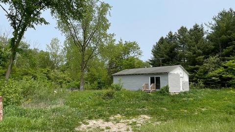 7611 E Beal City Rd, Mount Pleasant, MI 48858