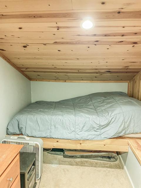9585 Doe, Harrison, MI 48625 photo 22