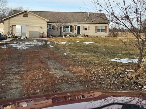 3265 E Herrick Rd, Clare, MI 48617 photo 4