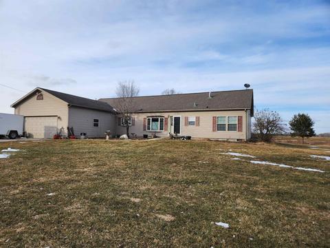 3265 E Herrick Rd, Clare, MI 48617 photo 1