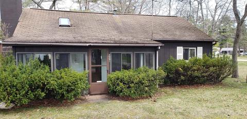 4991 Center, Au Gres, MI 48703