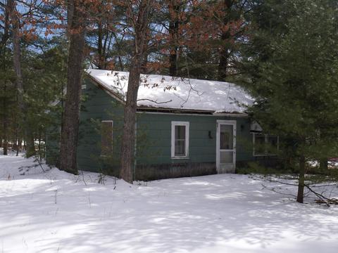 5361 Pinecrest Ln, Prescott, MI 48756