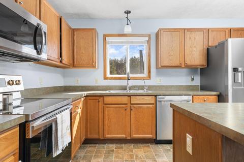 2911 E Town Ct, Interlochen, MI 49643 photo 11