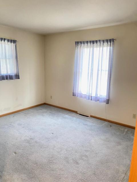 410 S First St, Edmore, MI 48829 photo 5