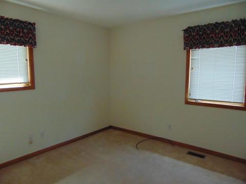 1008 E North St, Ithaca, MI 48847 photo 6