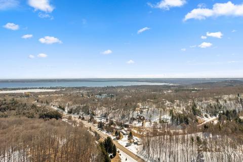 9420 E Lincoln Rd, Cedar, MI 49621 photo 2
