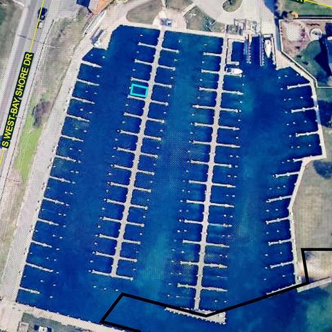 12755 S Marina Village Apt 40 # 40 : 40, Traverse City, MI 49684