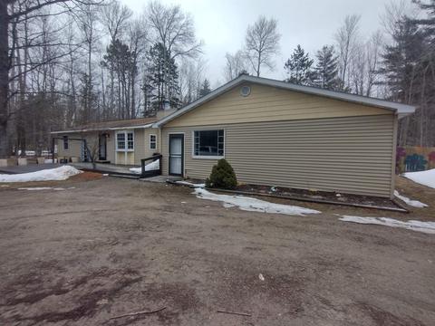 2160 N M-33, Cheboygan, MI 49721