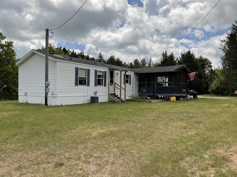 11631 E 20, Manton, MI 49663