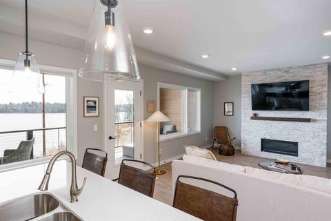 225 E Seventeenth #3B, Traverse City, MI 49684