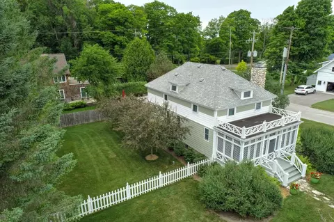 402 S Main, Leland, MI 49654