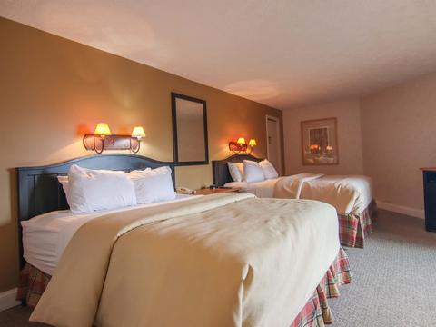 12400- Unit 341 Crystal Mountain Dr #341, Thompsonville, MI 49683