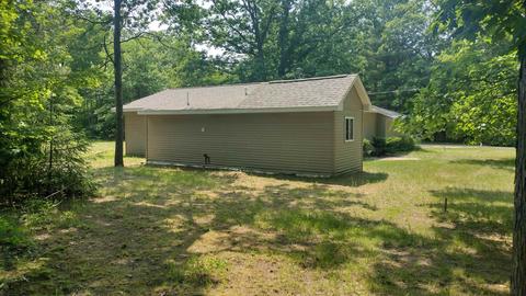 7573 Melnik St, Interlochen, MI 49643 photo 3