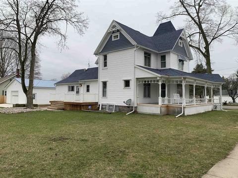 210 S Maple, Maple Rapids, MI 48853 photo 4