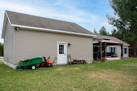 2688 Mohawk Trce, Interlochen, MI 49643 photo 46