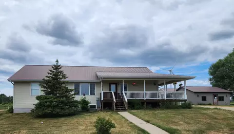 4085 N Whiteville, Rosebush, MI 48878