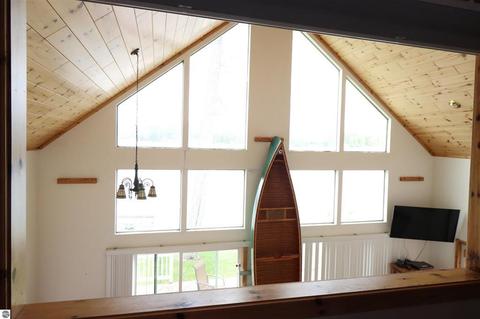 5140 Lake St, Glennie, MI 48737