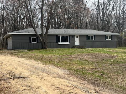 997 N Al Moses Rd, Lake City, MI 49651