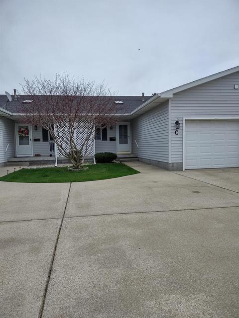 1529 E Gaylord St #C, Mount Pleasant, MI 48858
