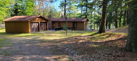 761 Arbutus Trl, Traverse City, MI 49696