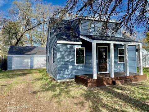 703 N Henry St, Mount Pleasant, MI 48858