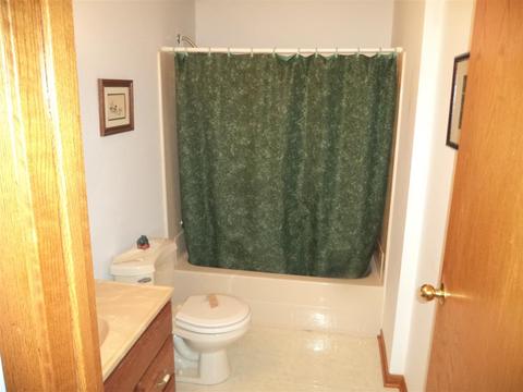 3593 Lakeshore Dr, Lupton, MI 48635 photo 17