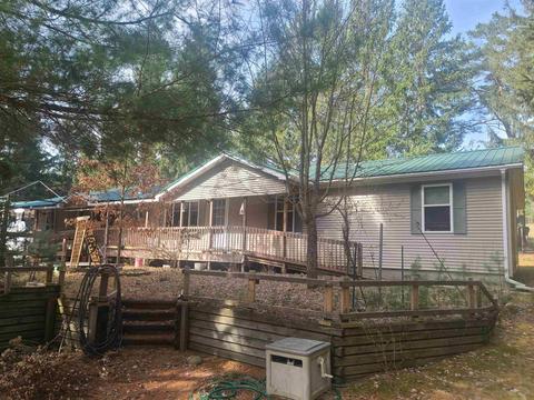 9186 Creighton Rd, South Boardman, MI 49680